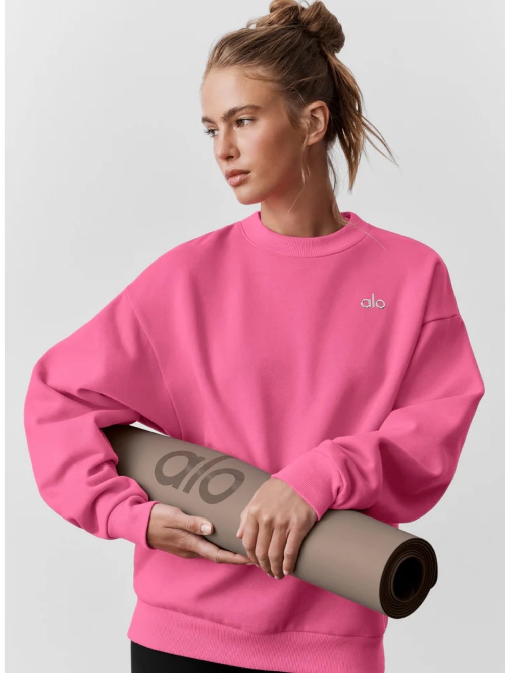 ALO Yoga Women's Oversized Crewneck Sweatshirt in Hot Pink